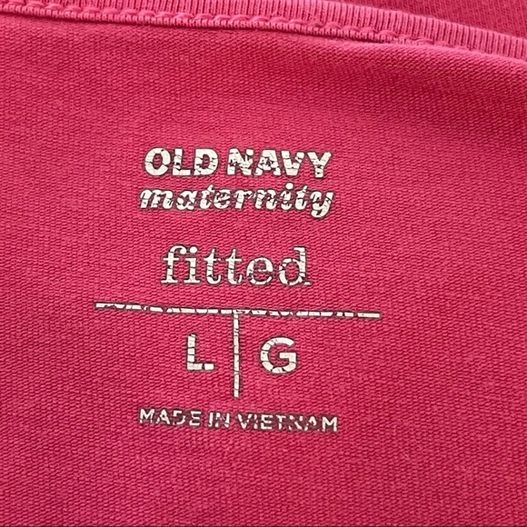 L Old Navy Maternity tee-shirt - Picture 6 of 7